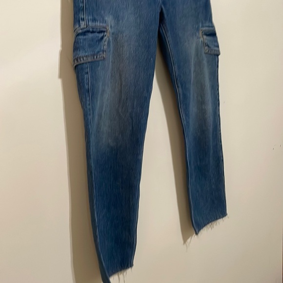 Vince. Cropped denim cargo pants - Picture 3 of 6